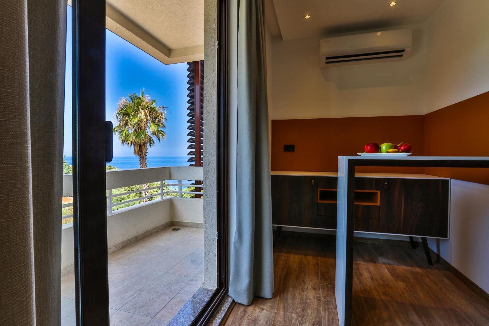 Ruza Vjetrova - Wind Rose Hotel Resort Dobra Voda Eksteriør bilde